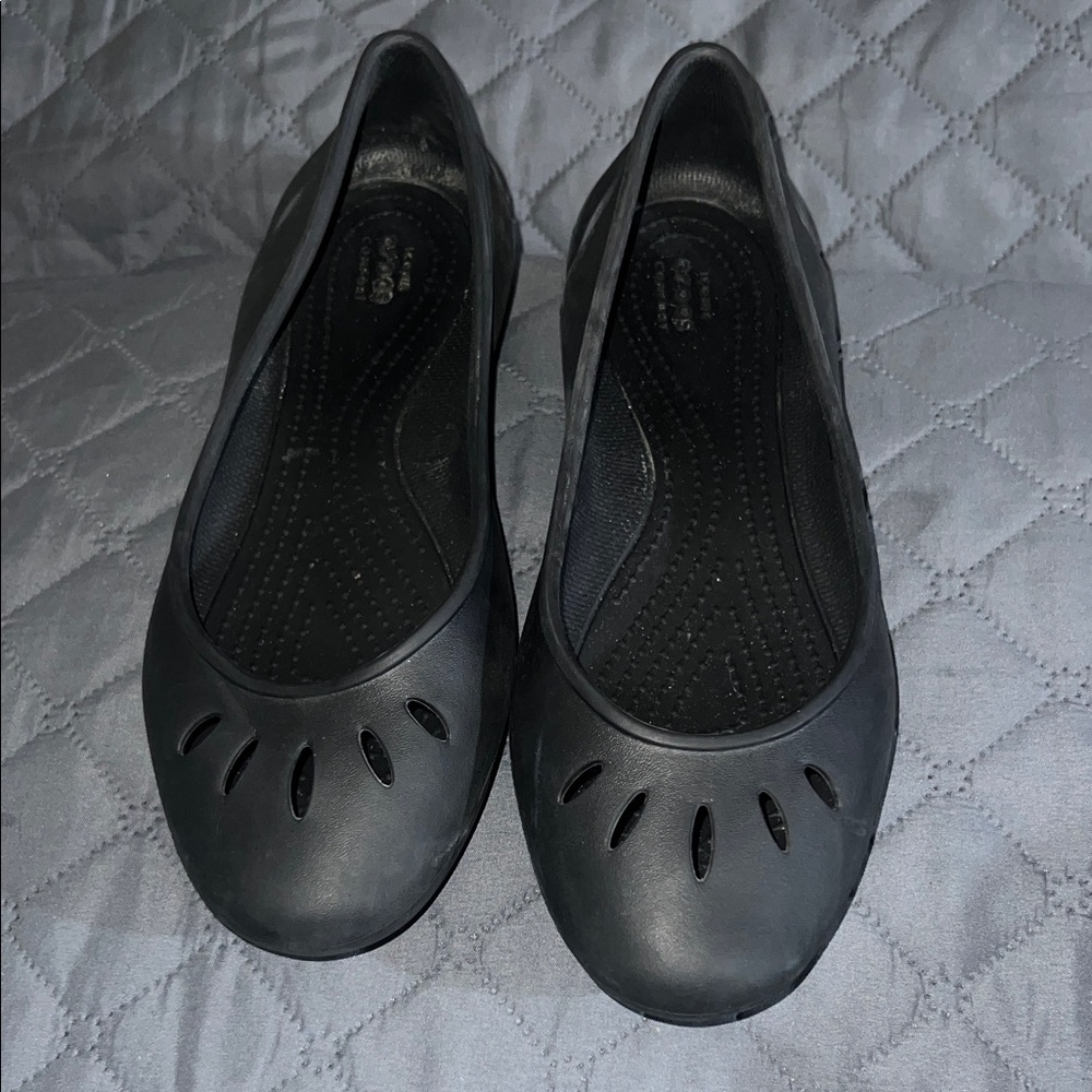CROCS Black Women's Slip-On Ballet Flats with Cutout Accents